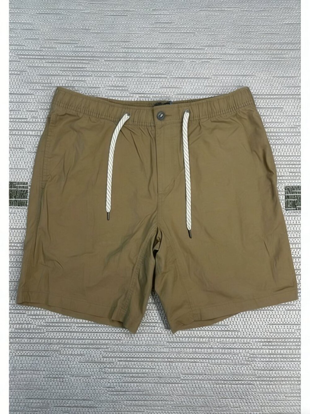 Vuori Ripstop Climber Shorts Mens XL Brown Cotton Stretch Mid Rise Drawstring